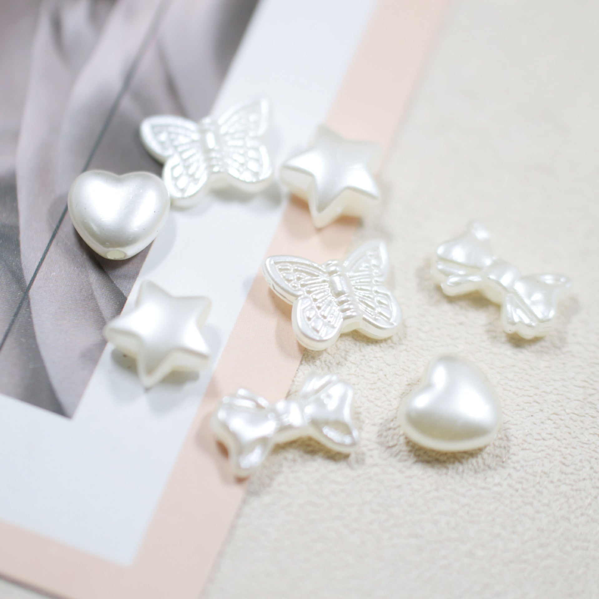 Imitation Pearl Bow Star Series Acrylic Beads Glossy Finish 200pcs