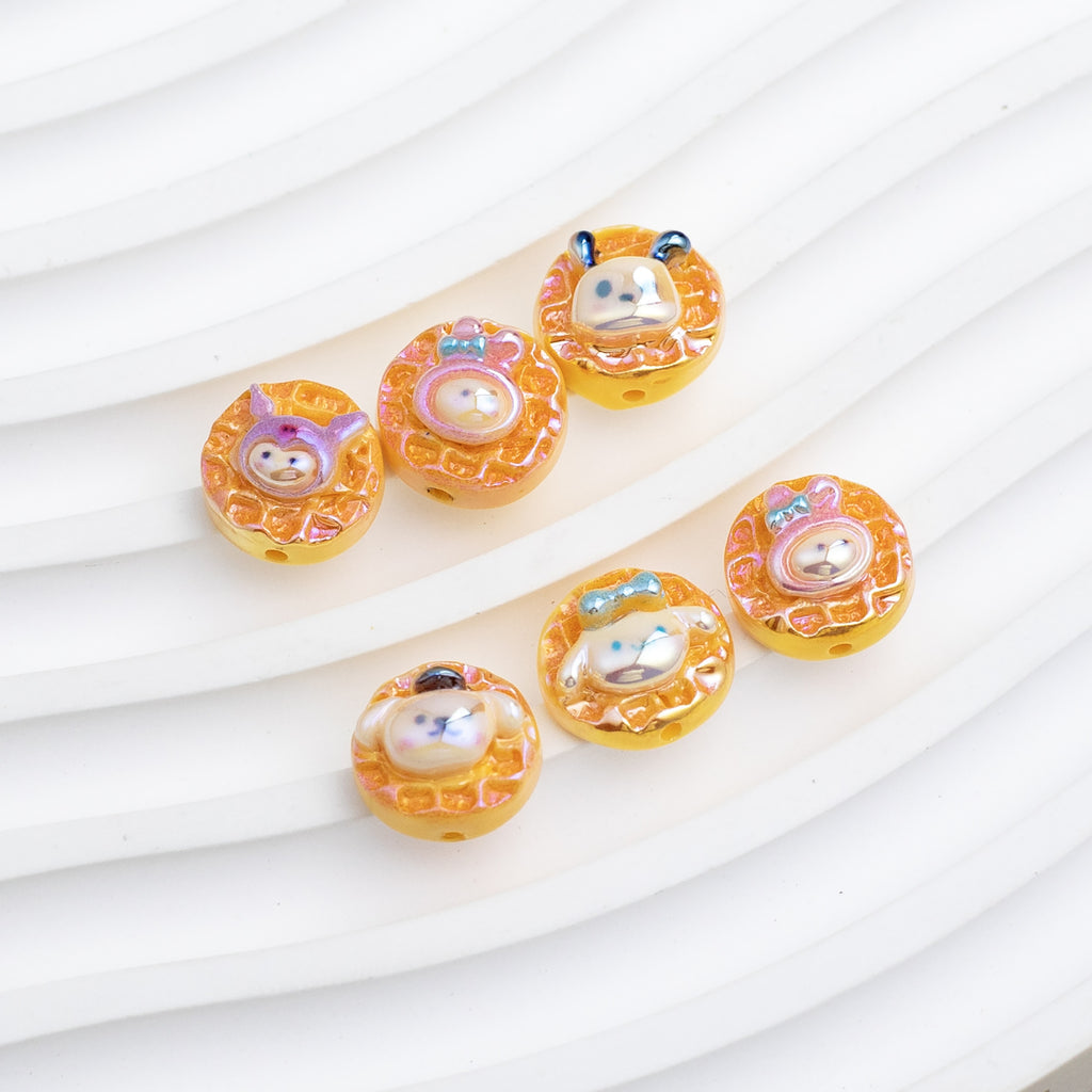 Plating Sanri Waffle Biscuit Resin Beads 13mm Glossy Gold 20pcs 2