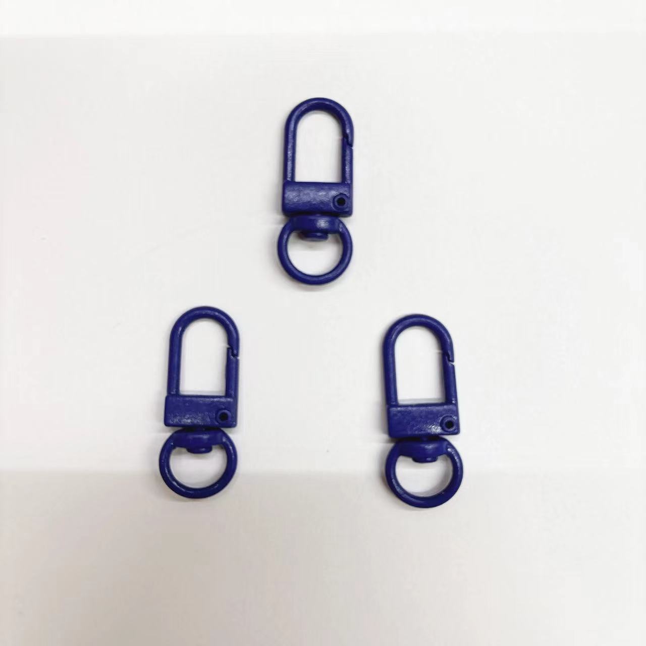 Colorful Zinc Alloy Keychain Hooks 33mm Baking Painted 50pcs 21