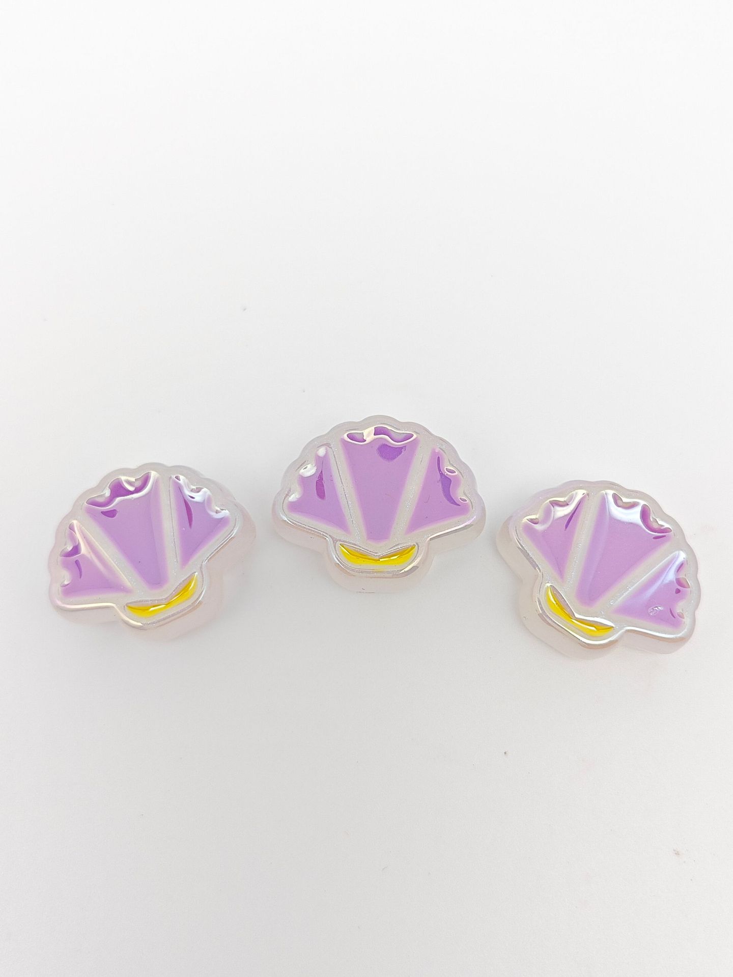 Glow Scallop Acrylic Beads 24mm Pastel Luminescent 50pcs 15