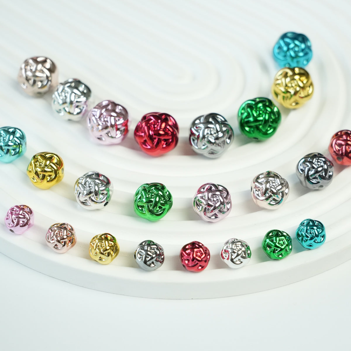 Metal Colored Wool Ball Acrylic Beads 12-19mm Metallic Shine 100pcs 3