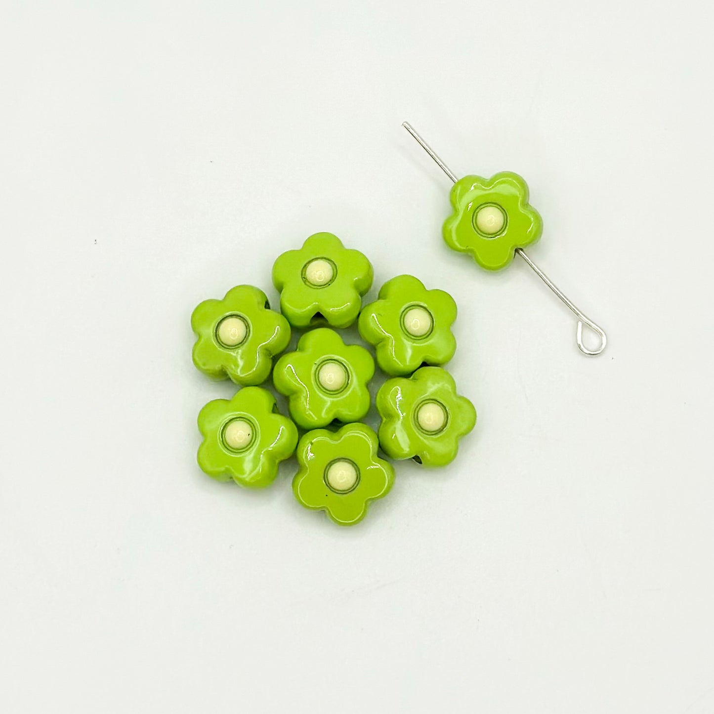 Flower Metal Beads 10mm Baking Painted Cream Two-Color Alloy 20pcs 13