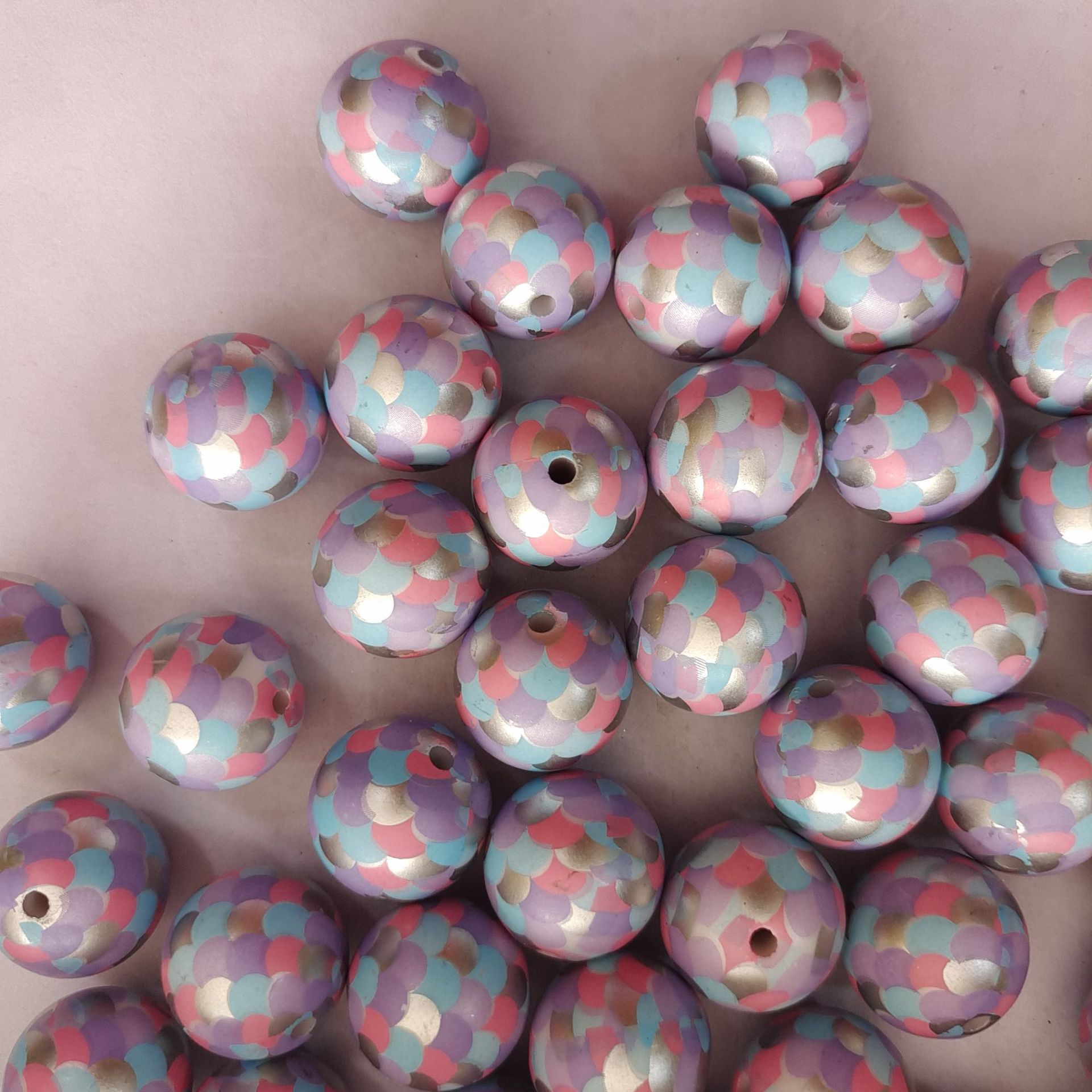 Fish Scale Printed Bubblegum Beads 20mm Pastel Glossy Acrylic 5pcs 2