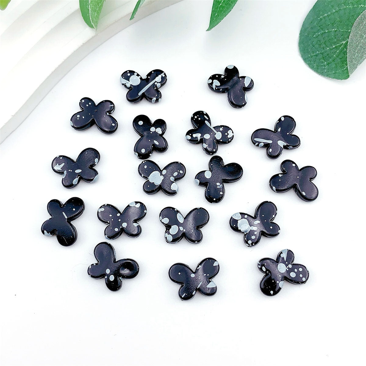Spray Painted Butterfly Heart Star Acrylic Beads Black and White 100pcs 16