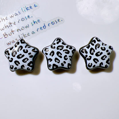 Embossed Star Acrylic Beads 26mm Black and White Tone 10pcs 7