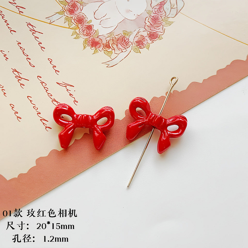 Christmas Painted Alloy Metal Beads Bright Red Glossy White 10pcs 4