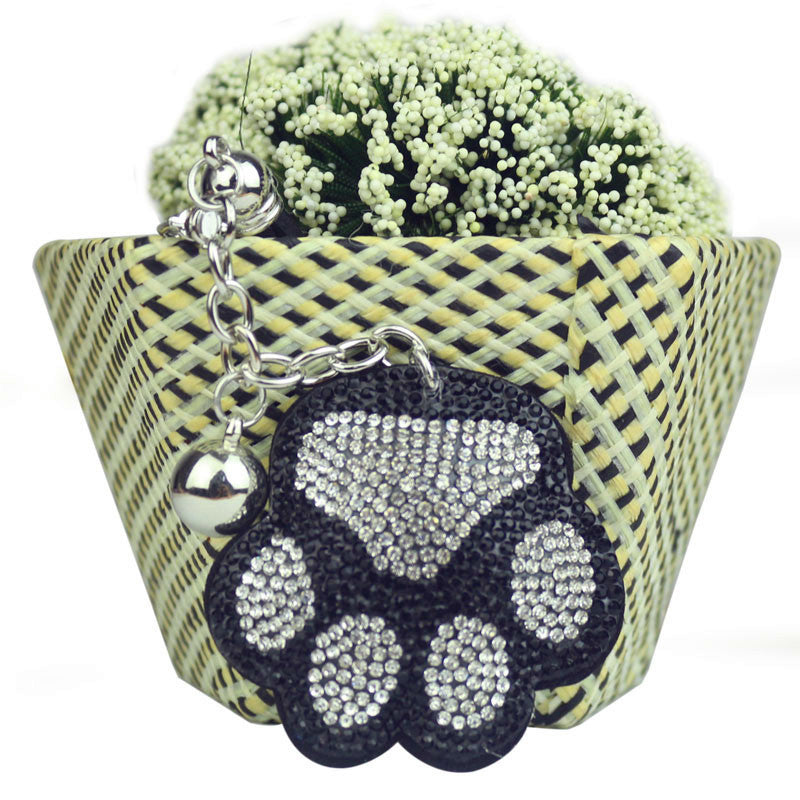 Rhinestone Cat Claw Keychain with Suede Tassel Zinc Alloy Material 4