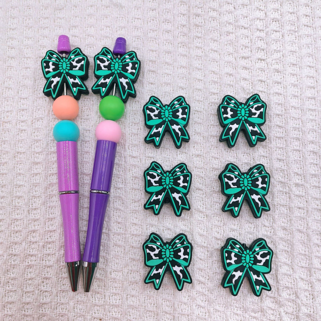 Silicone Focal Beads Bow Green Brown Spotted Center 20pcs 4
