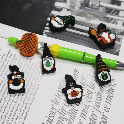 Silicone Focal Beads Halloween Dwarf Pumpkin Holding Brooms 20pcs 3