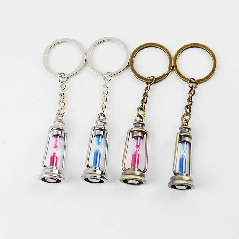 Vintage Metal Kerosene Lamp Hourglass Keychain with Colorful Sand 5