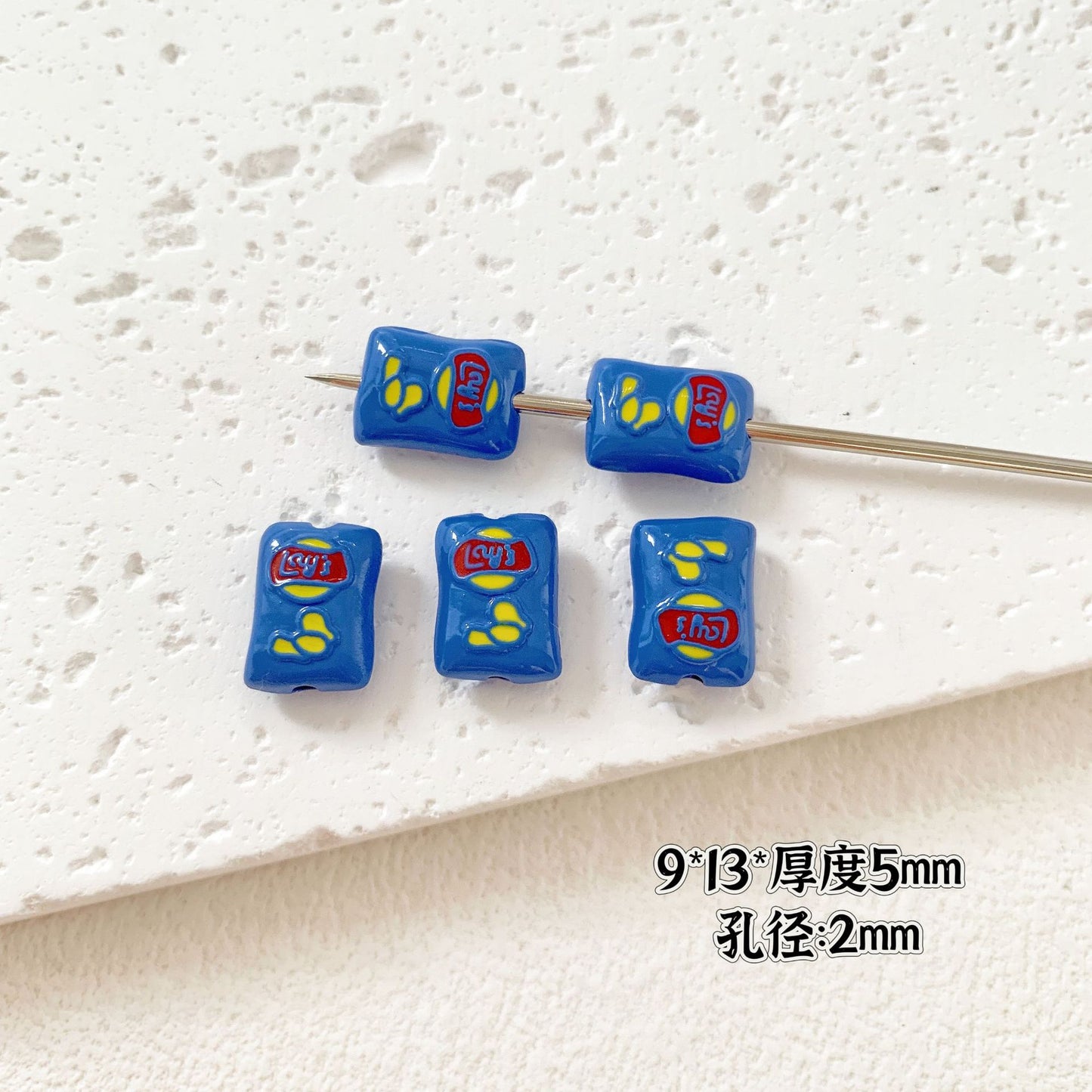 Baking Painted Potato Chips Card Metal Beads 2mm Hole 20pcs 24