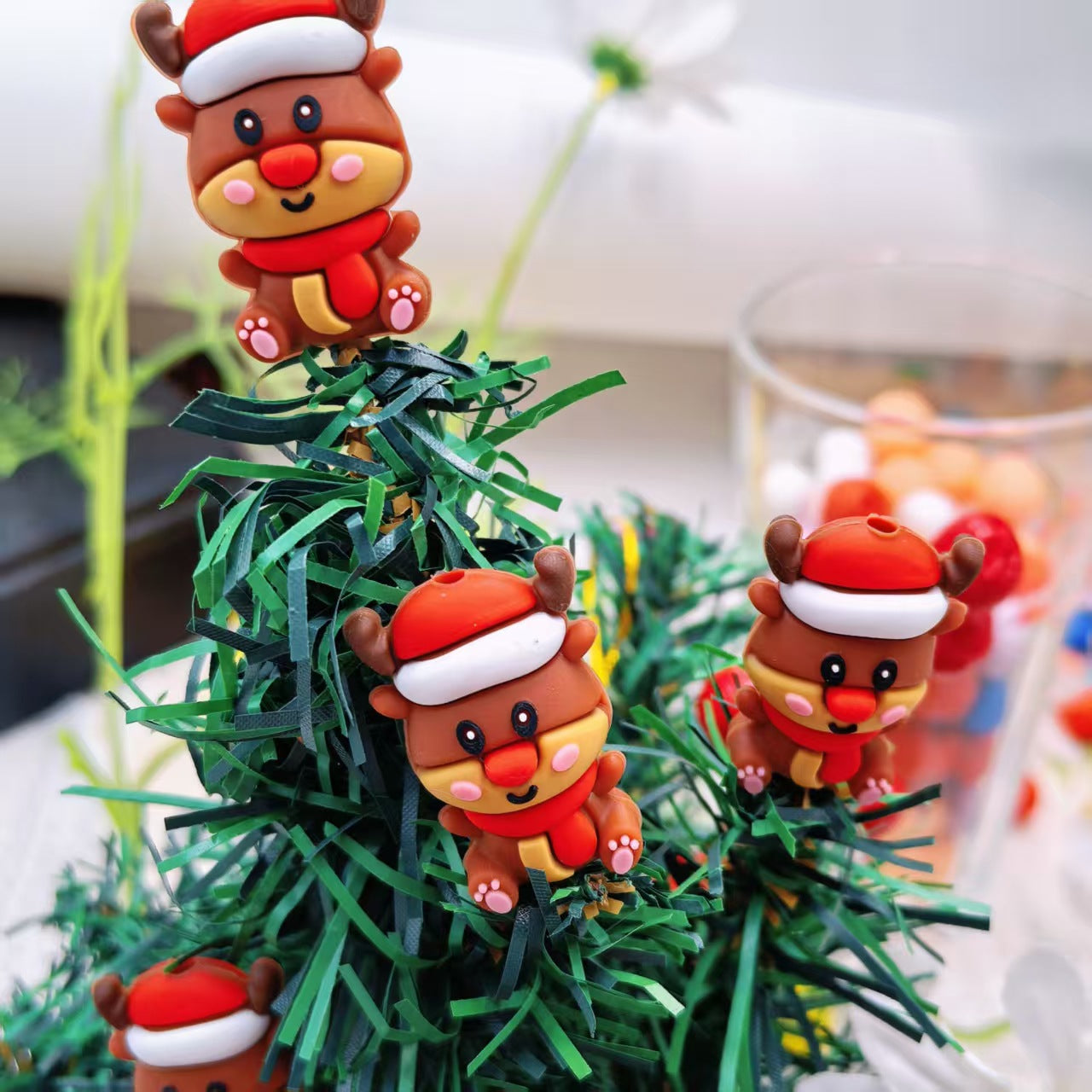 Silicone 3D Focal Beads Christmas Deer Doll Wearing Santa Hat 20pcs 3