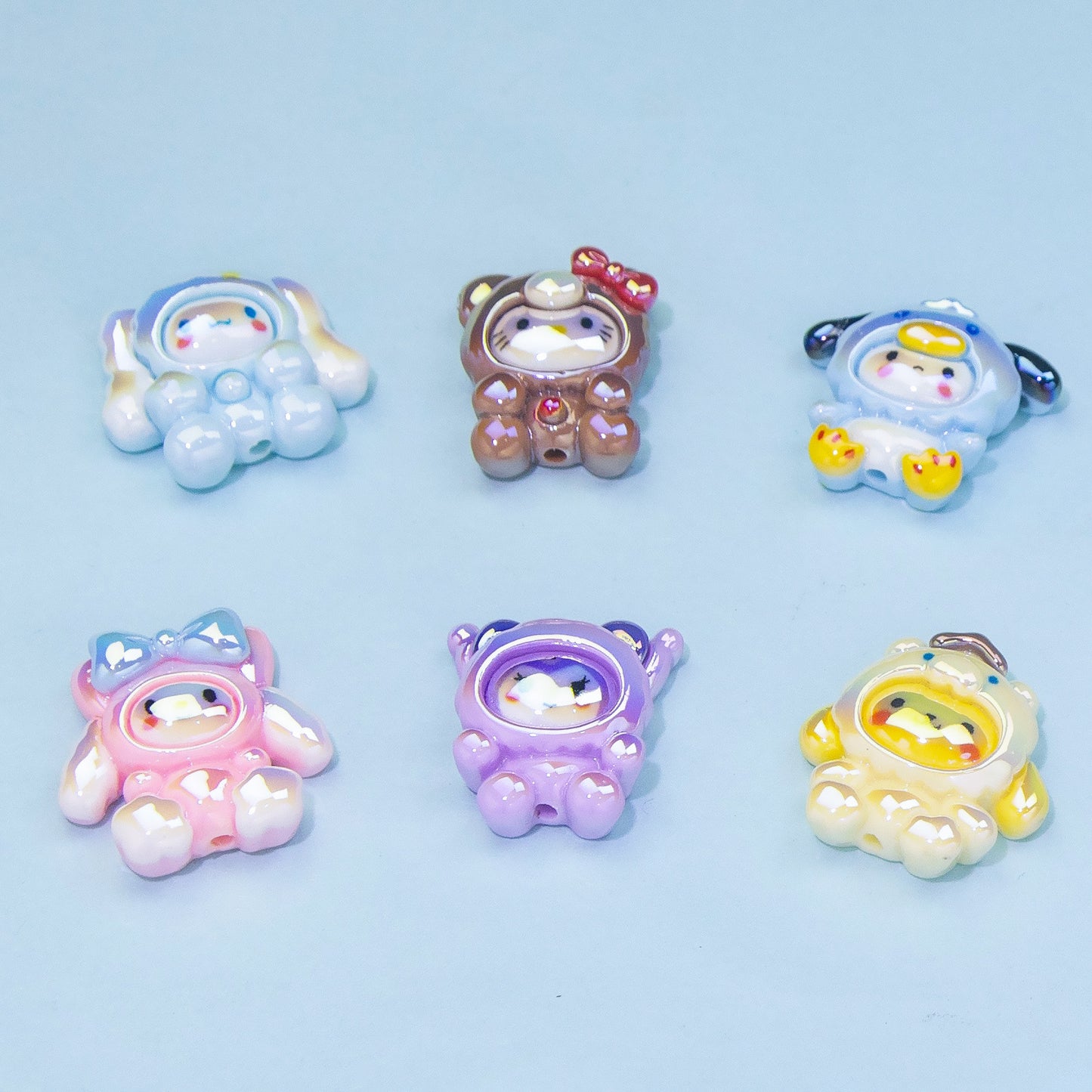 Glossy Sanrio Character Resin Beads Cute Costume Design 10pcs