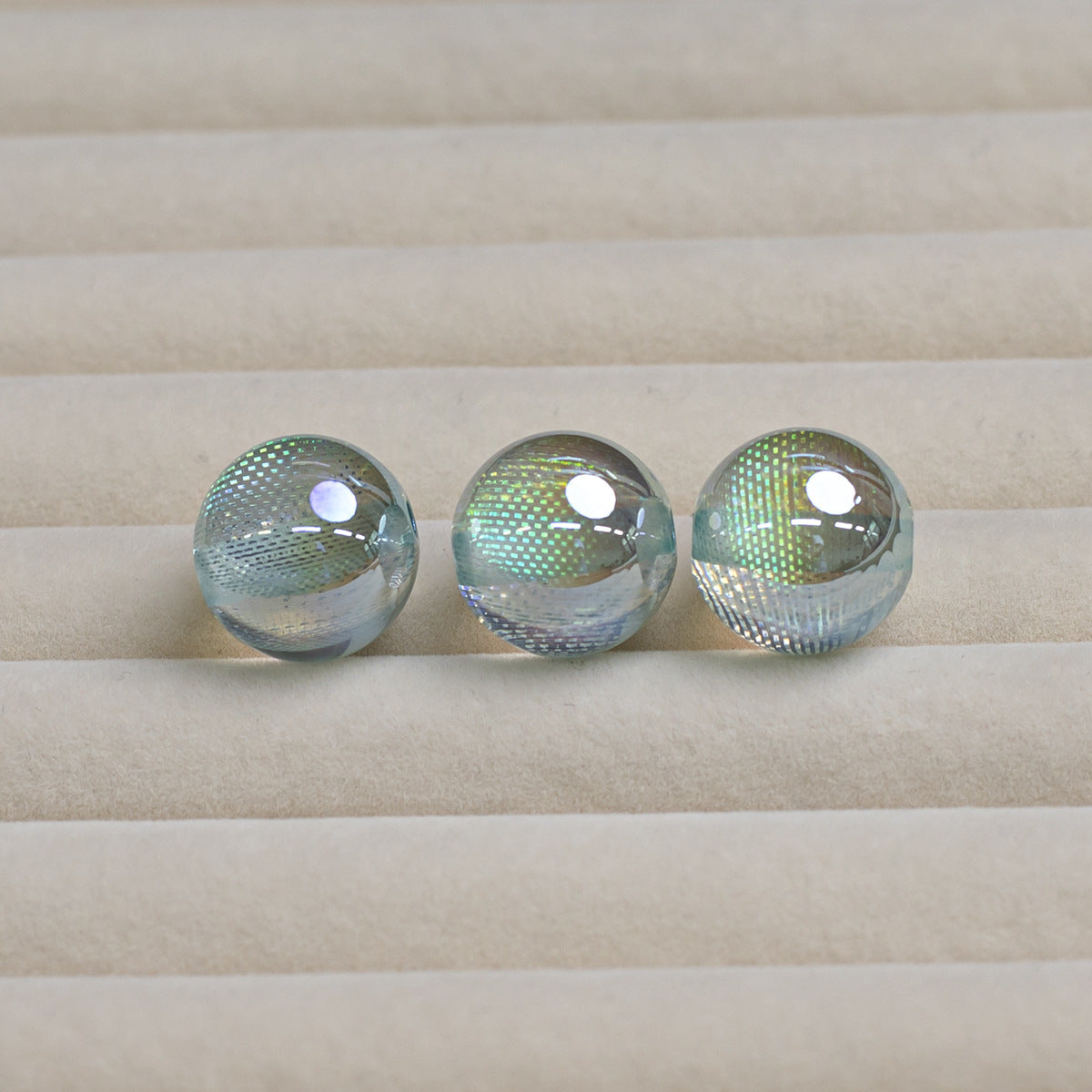 Iridescent Dream Catcher Resin Beads 16mm Round 10pcs 9