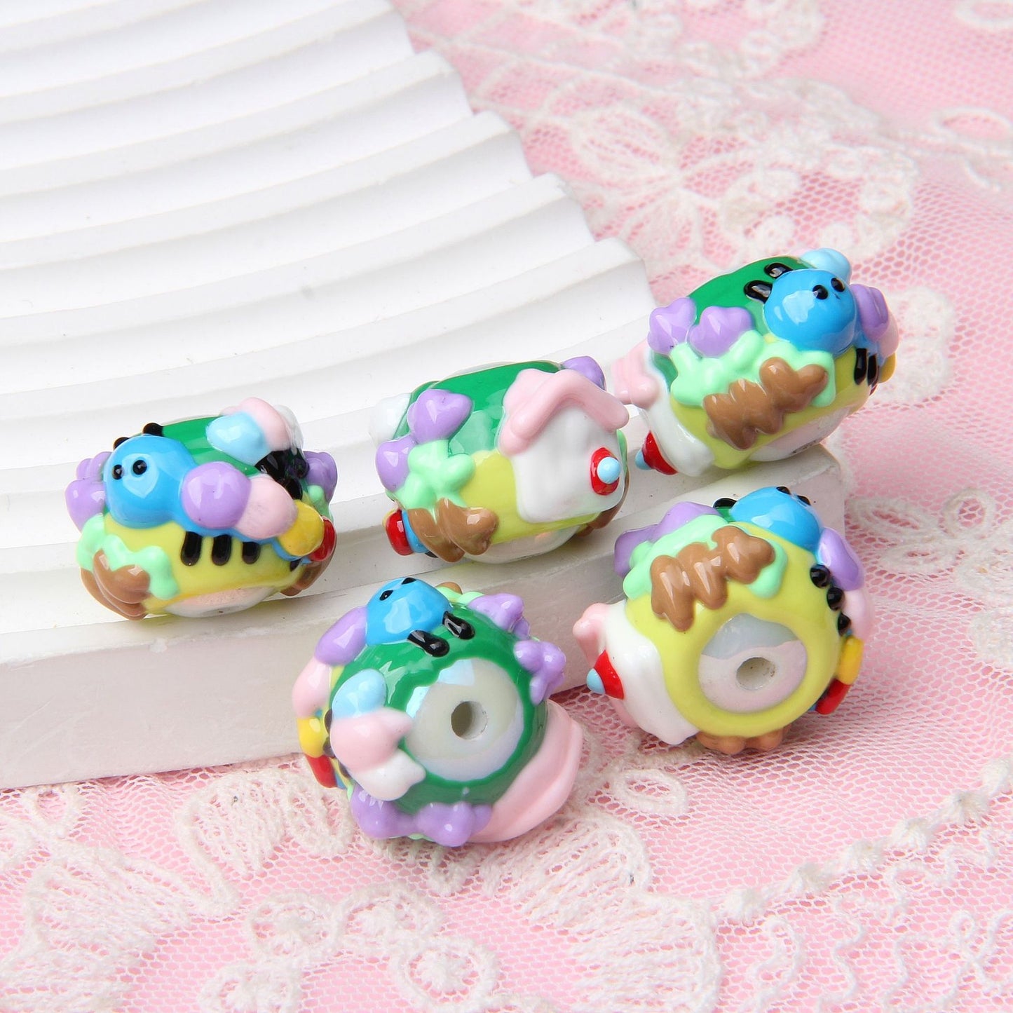 Hand Painted Animal Cream Cake Acrylic Beads 18-23mm Colorful 10pcs 21