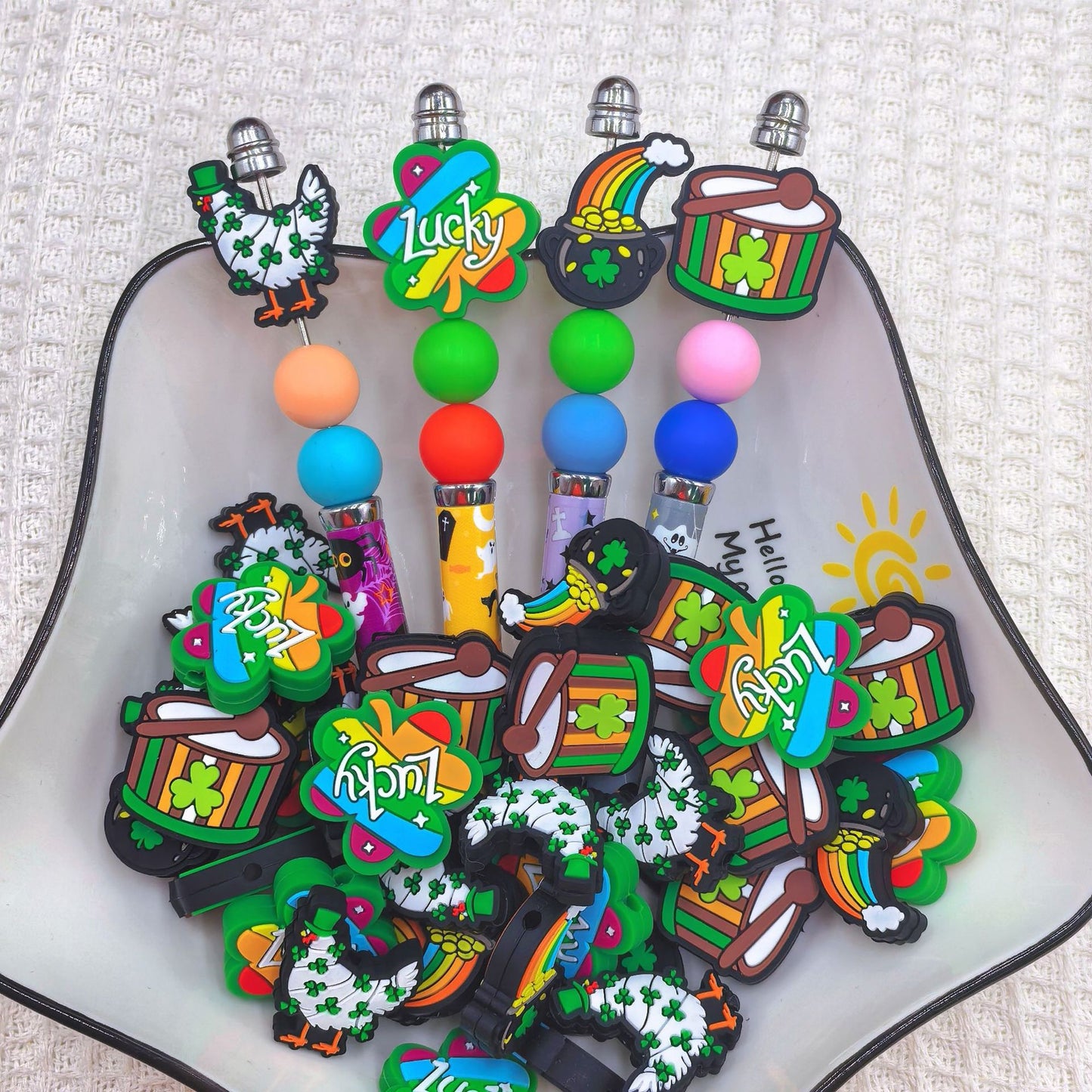 Silicone Focal Beads Lucky Grass Four Leaf Clover Rainbow Pot of Gold 20pcs 2