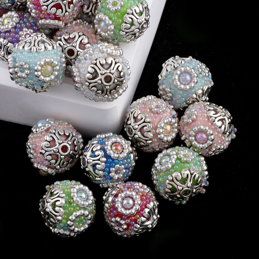 Embellished Bubblegum Beads 17mm Antique Nepal Style 5pcs 4