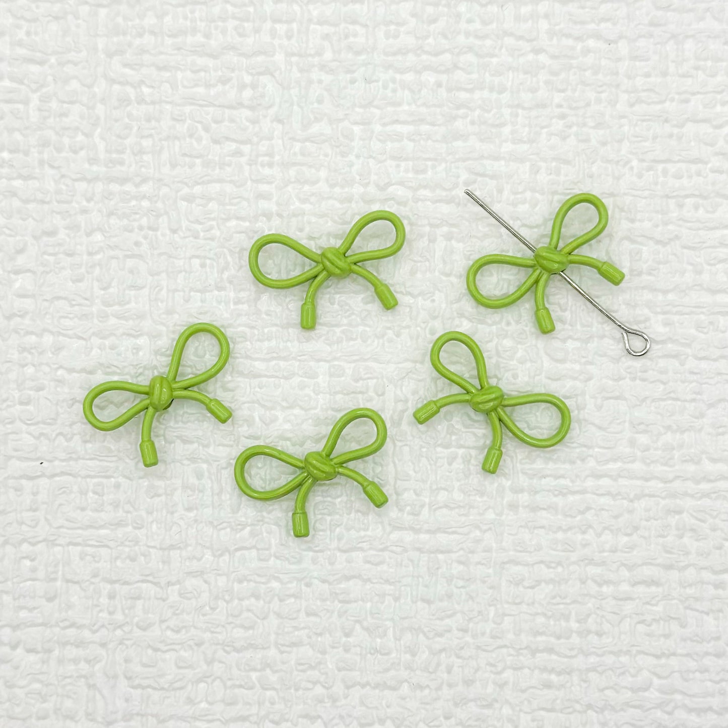 Hollow Bow Metal Beads 13x12mm Glossy Baking Painted Alloy 20pcs 10