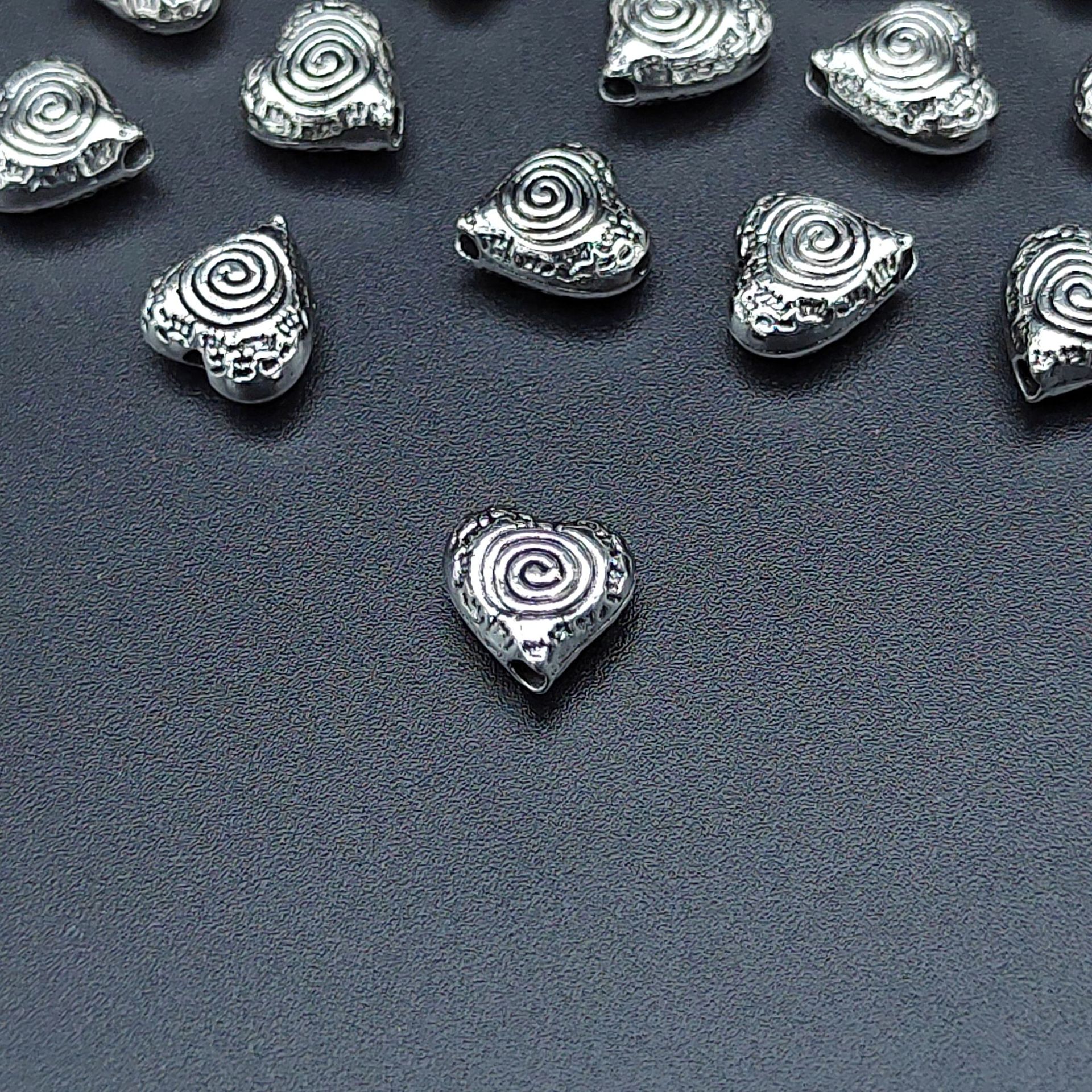 Heart Metal Beads 9mm Vintage Spiral Pattern Antique Silver Tone 200pcs 4