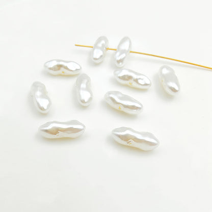 Vintage Shaped Imitation Pearl Acrylic Beads Soft White Luster 10pcs 18