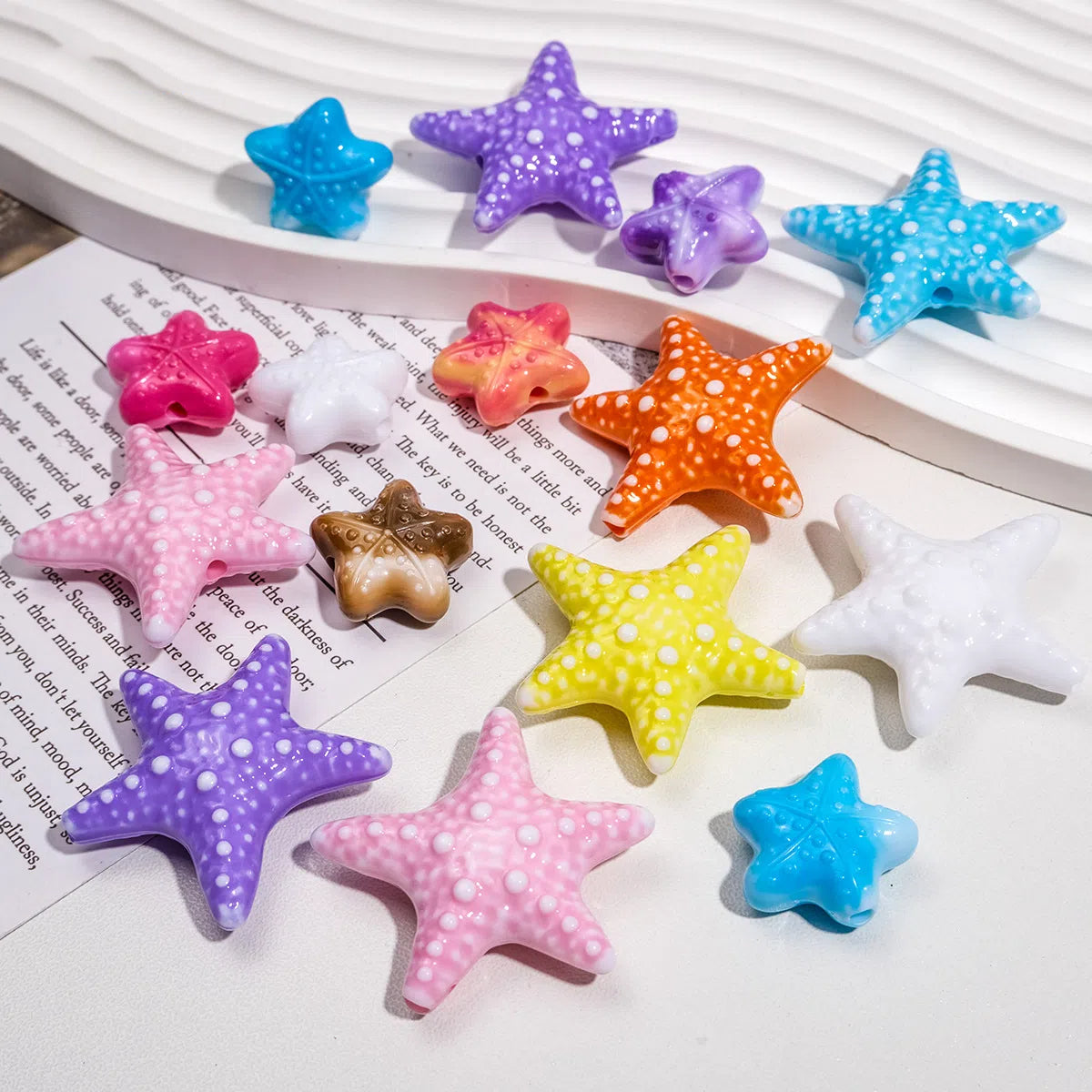 Gradient Starfish Acrylic Beads 21/38mm Two-Color Textured 10pcs