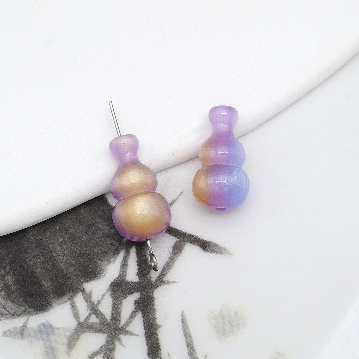 18mm Colorful Resin Gourd Shaped Beads Small Hole 10pcs 10