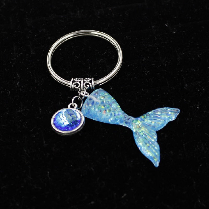 Stainless Steel Gradient Fishtail Animal Keychain Shimmering Scales 4