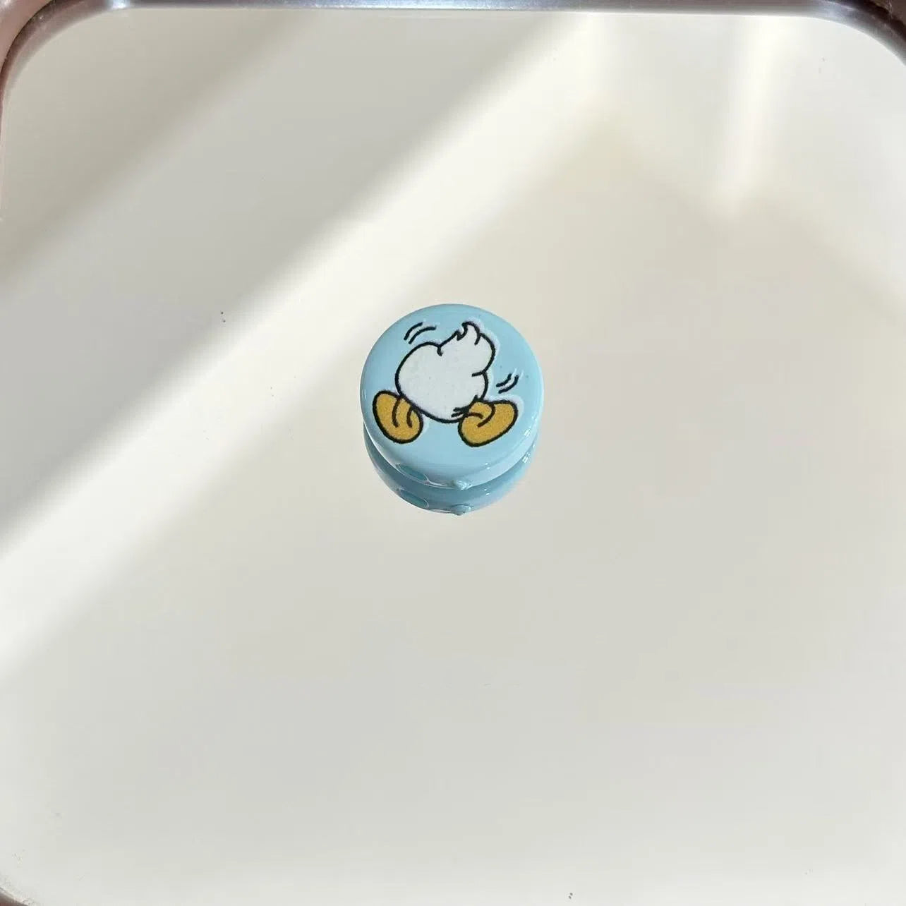 Flat Disney Donald Duck Acrylic Beads 17mm Colorful Playful 10pcs 5