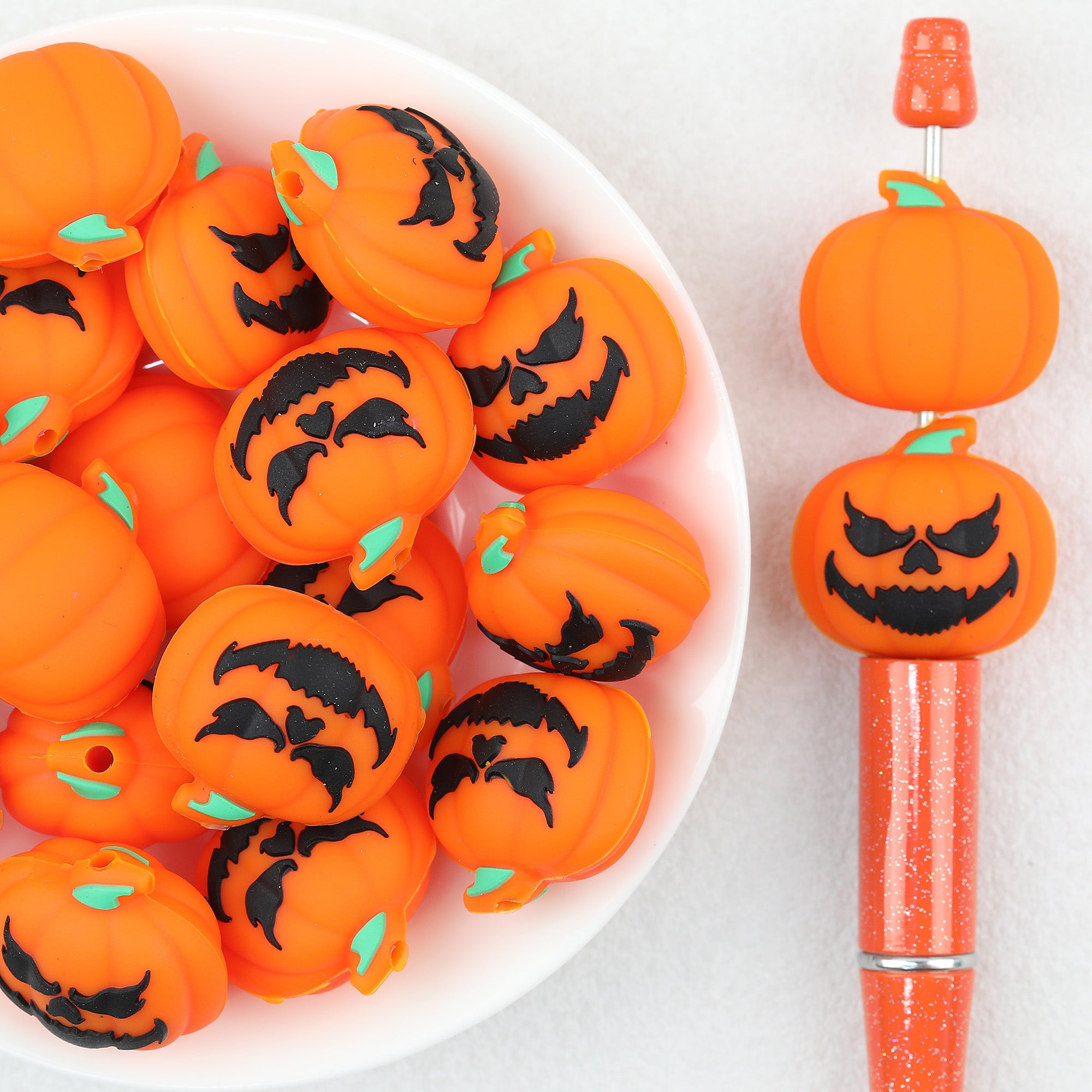 3D Halloween Carved Faces Pumpkin Silicone Focal Beads 20Pcs 