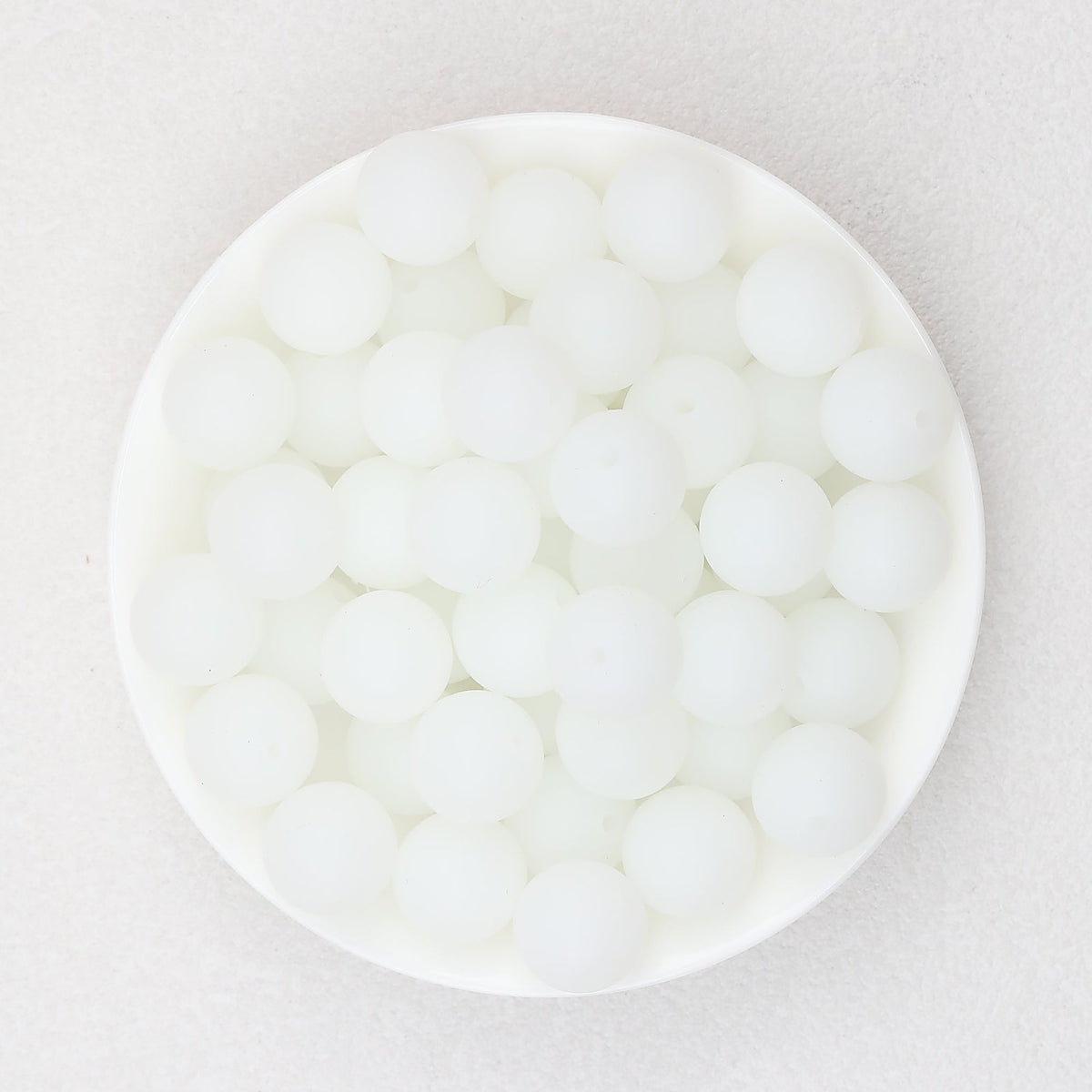 Glow in the Dark 15mm Round Silicone Beads 50pcs - 1 White to Blue
