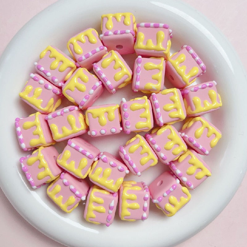 Hand Painted Cube Acrylic Beads 16mm Cream Dripping Icing 5pcs 6