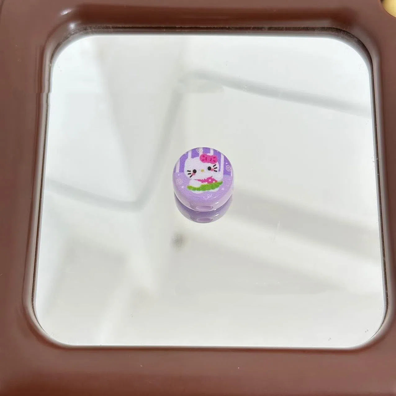 Flat Round Acrylic Beads 18mm Cute Hello Kitty Pattern 10pcs 6
