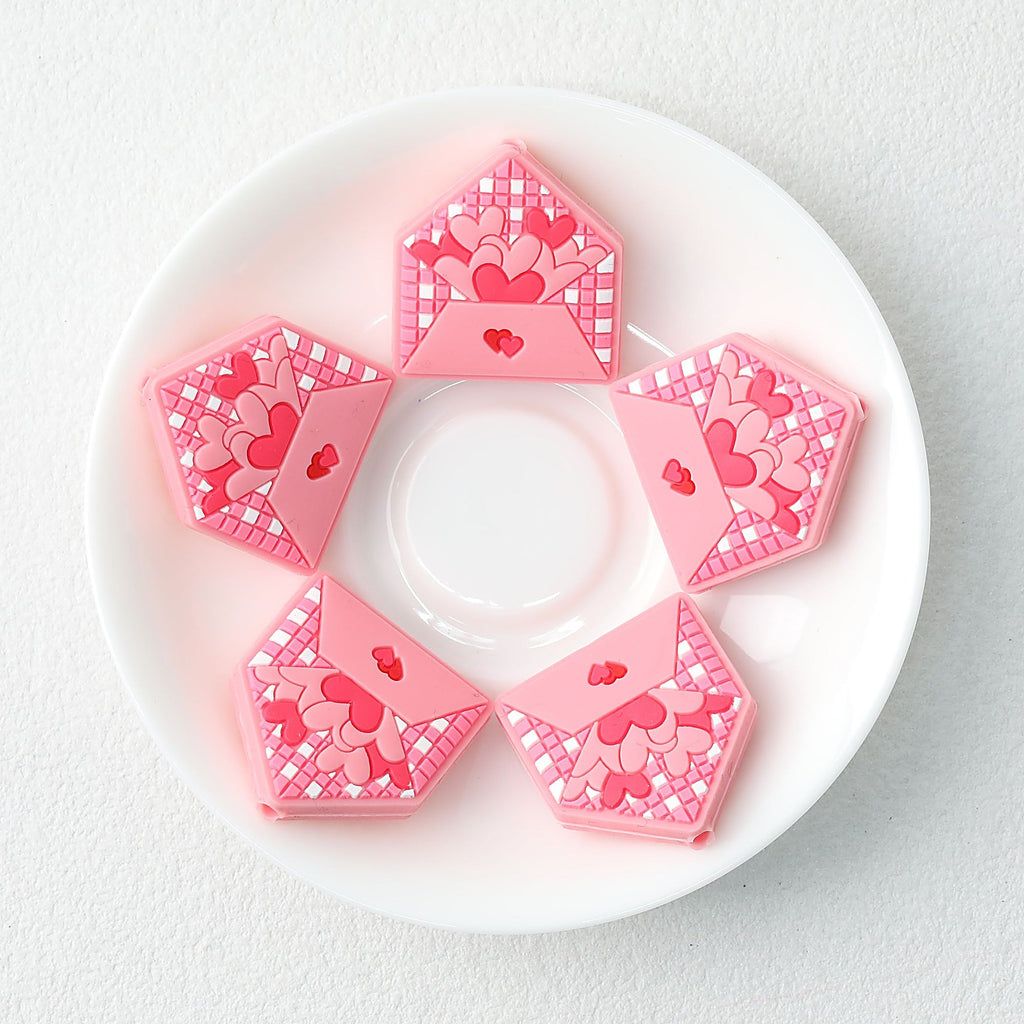 Love Heart Envelope Silicone Focal Beads Pink 20pcs