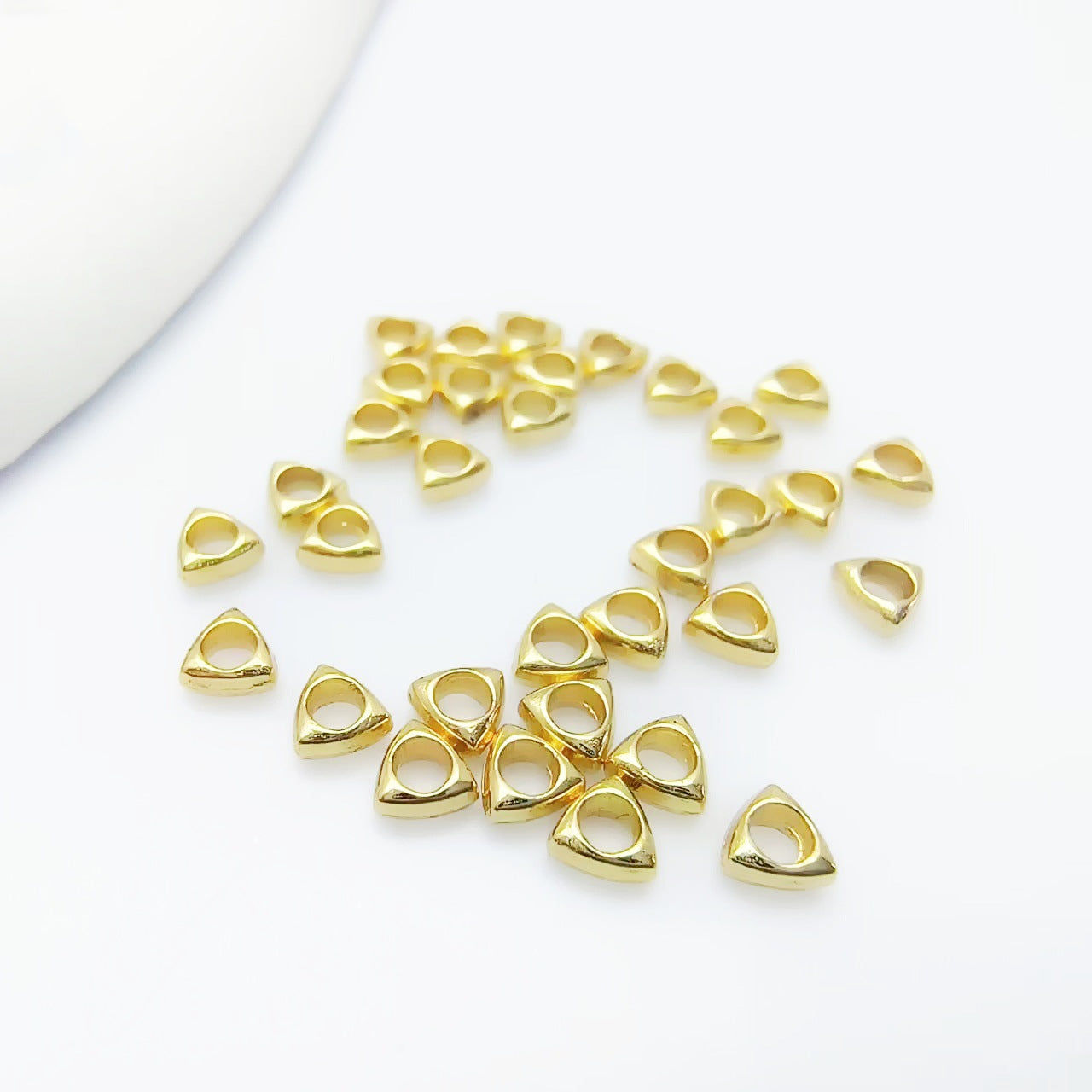 Alloy Triangular Spacer Beads 3/4mm Tibetan Style 100pcs 5