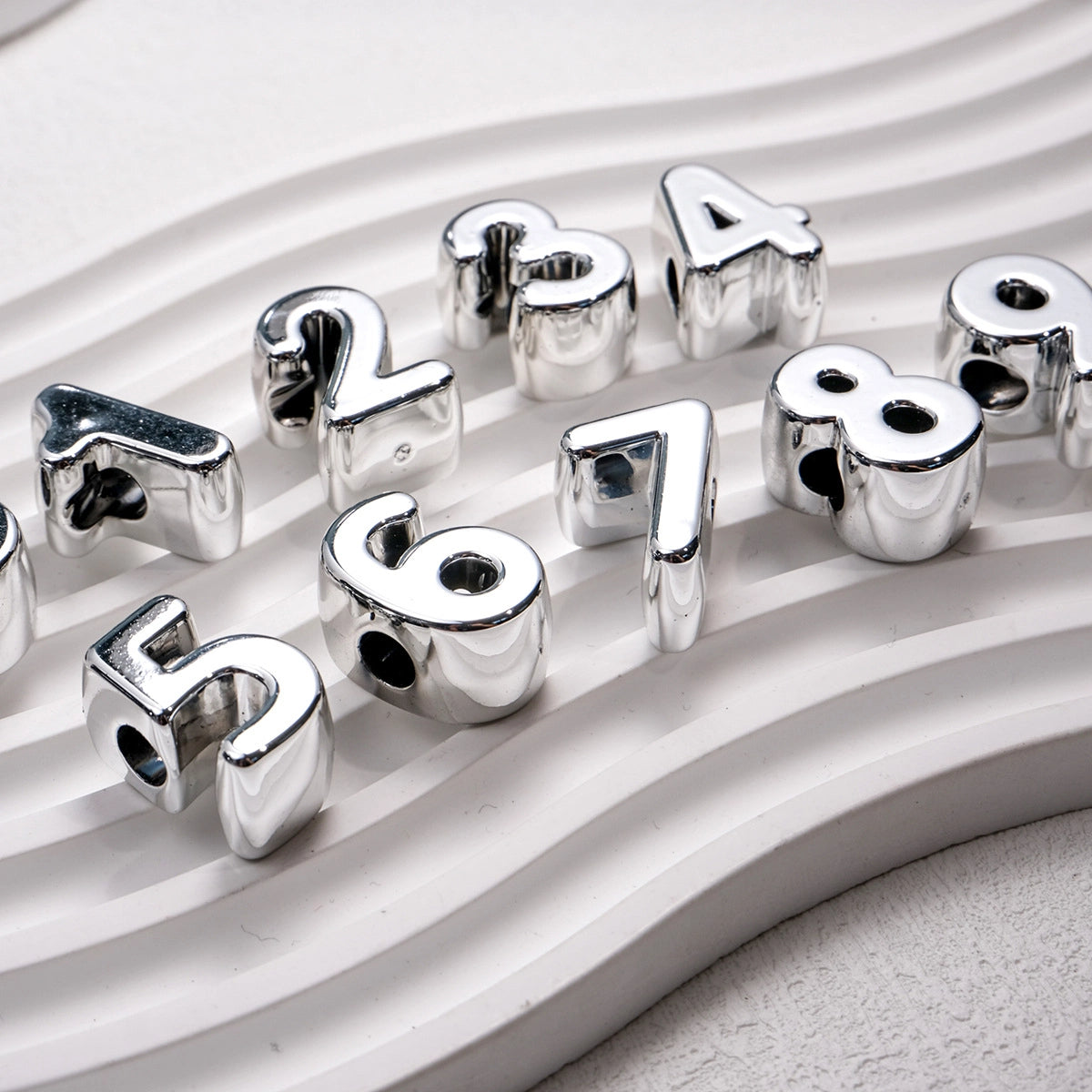 Plated Letter & Number Acrylic Beads 22x17x12mm Chunky Silver 50pcs 3