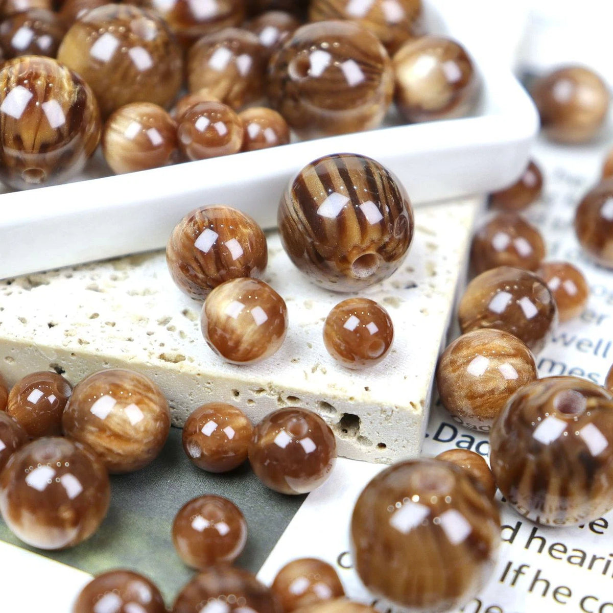 Monet Style Round Resin Beads 10mm with 2.1mm Hole 100pcs 16