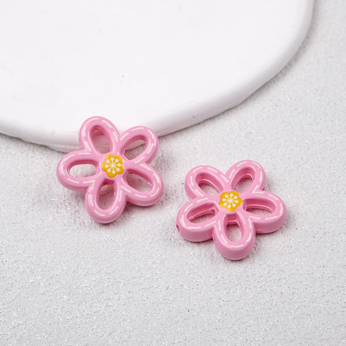 Hollow Dotted Line Sakura Flower Acrylic Beads 25mm 20pcs 10