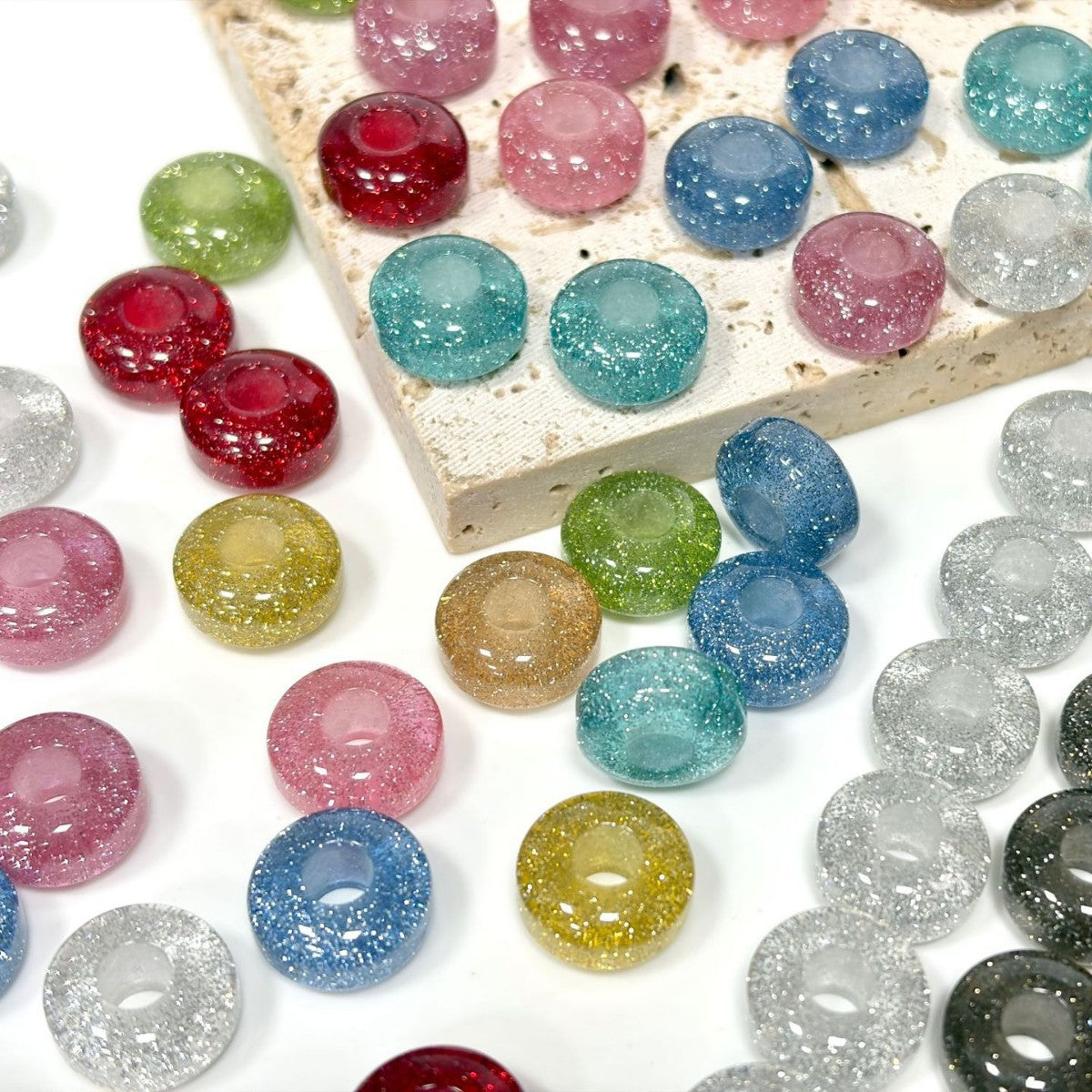 Glitter Resin Donut Spacer Beads 14x7.5mm Hole 5mm 100pcs