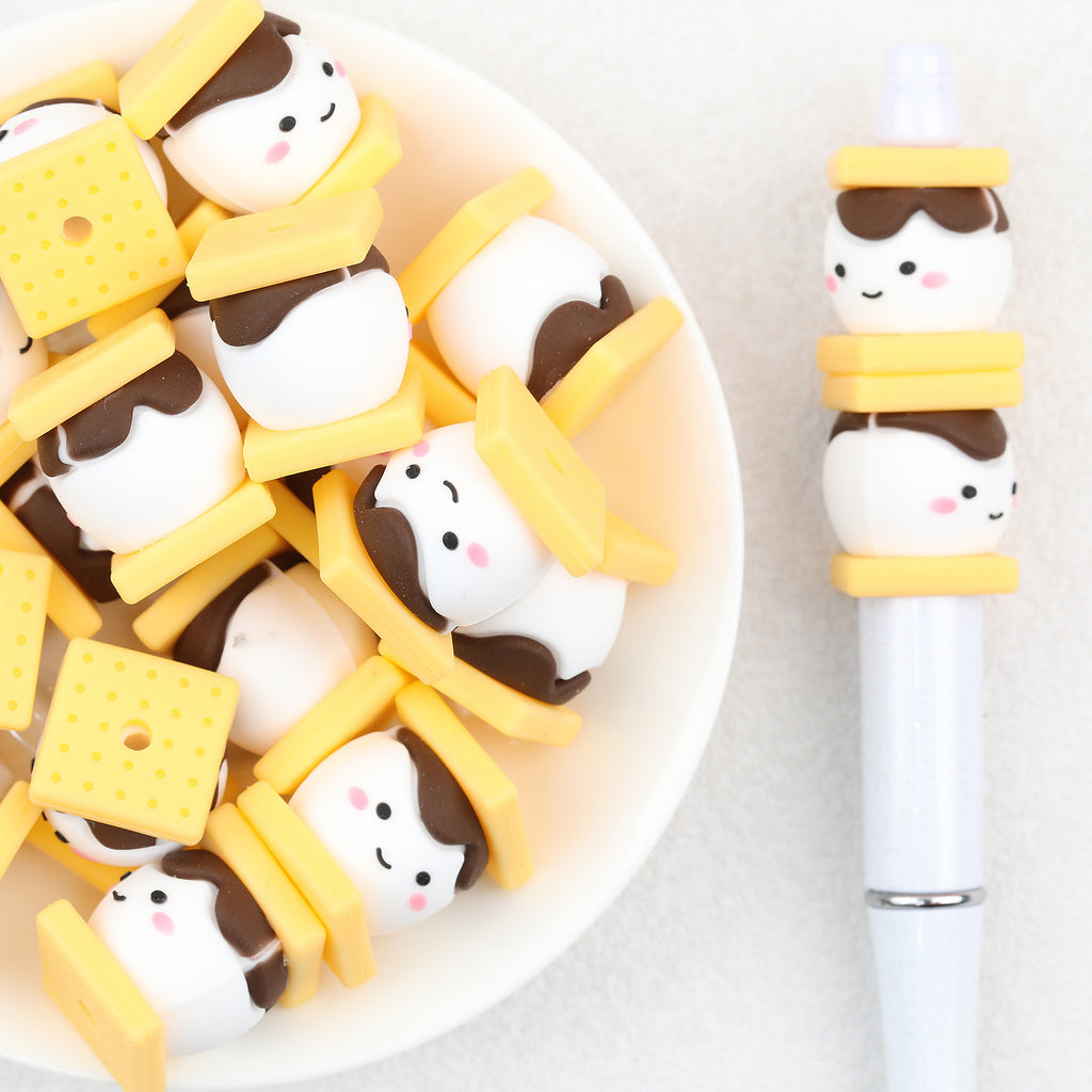 3D Biscuit Filled Marshmallows Silicone Focal Beads 20Pcs 