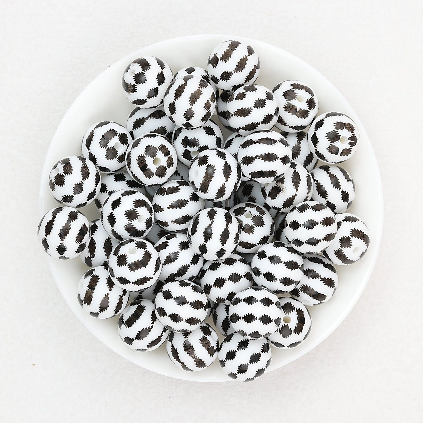 15mm Black and White Patterned Silicone Round Beads 50pcs - Caterpillar