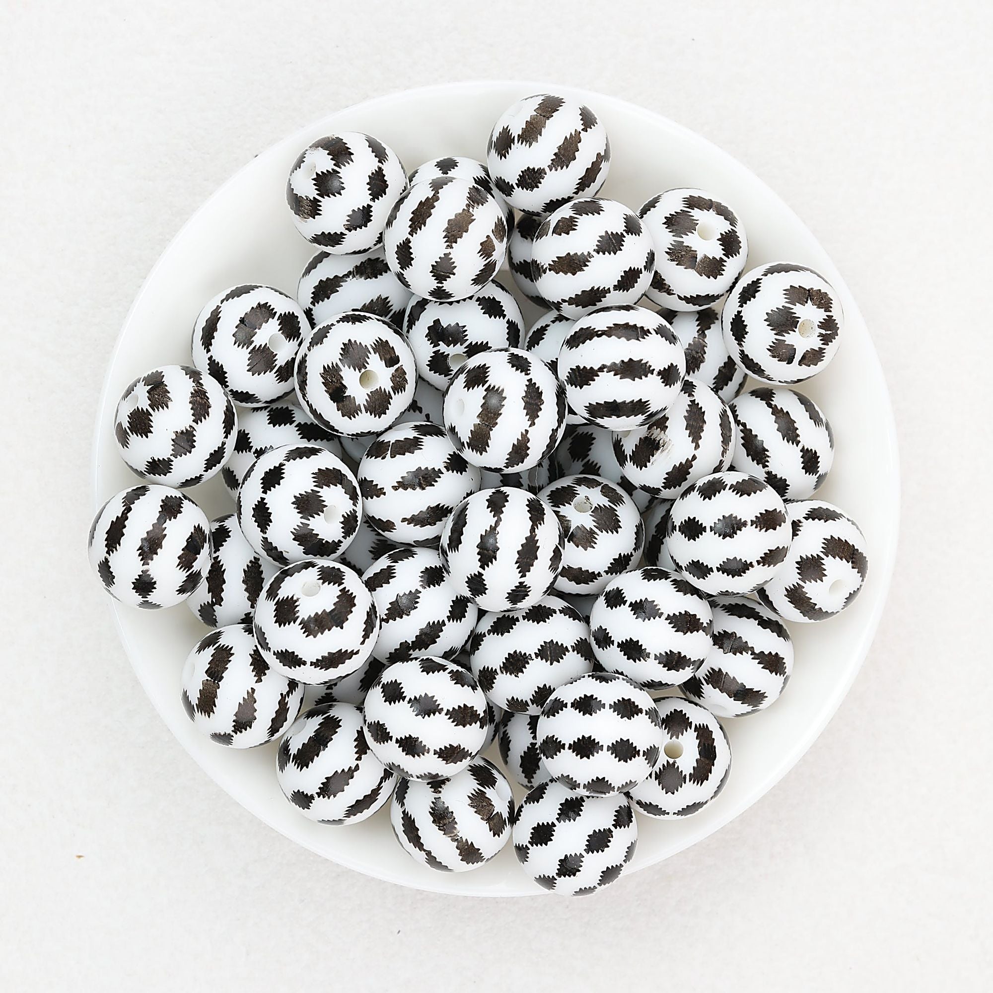 15mm Black and White Patterned Silicone Round Beads 50pcs - Caterpillar