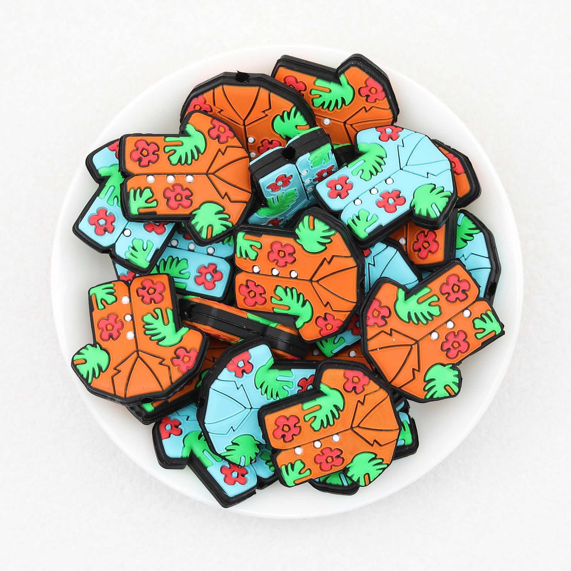 Summer Color Shirt Silicone Focal Beads 20pcs 2