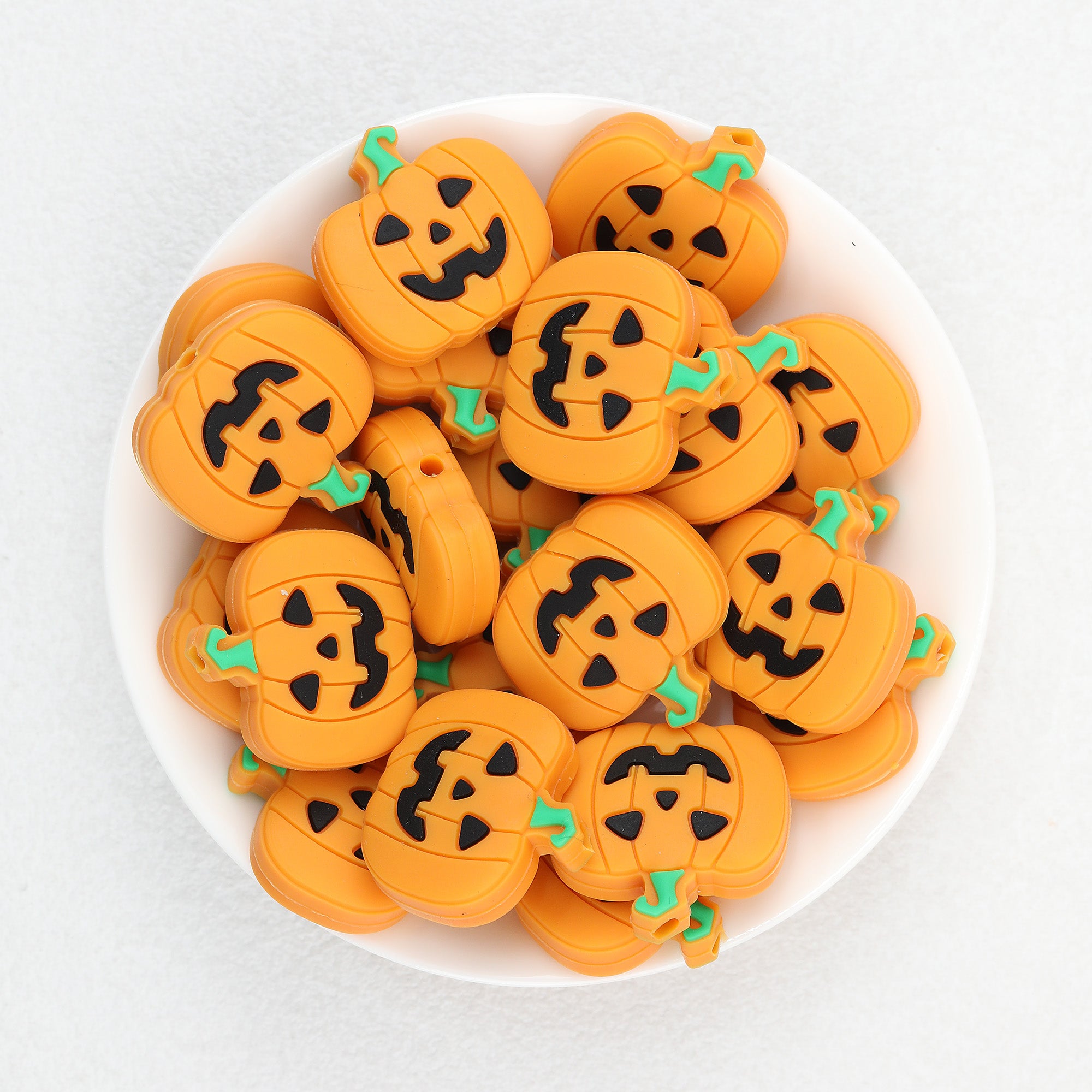 Halloween Smiling Face Pumpkin Silicone Focal Beads 20Pcs  2