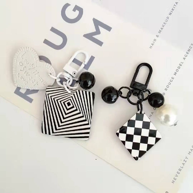 Cartoon Acrylic Plaid Striped Heart Leather Keychain Monochrome Design 4
