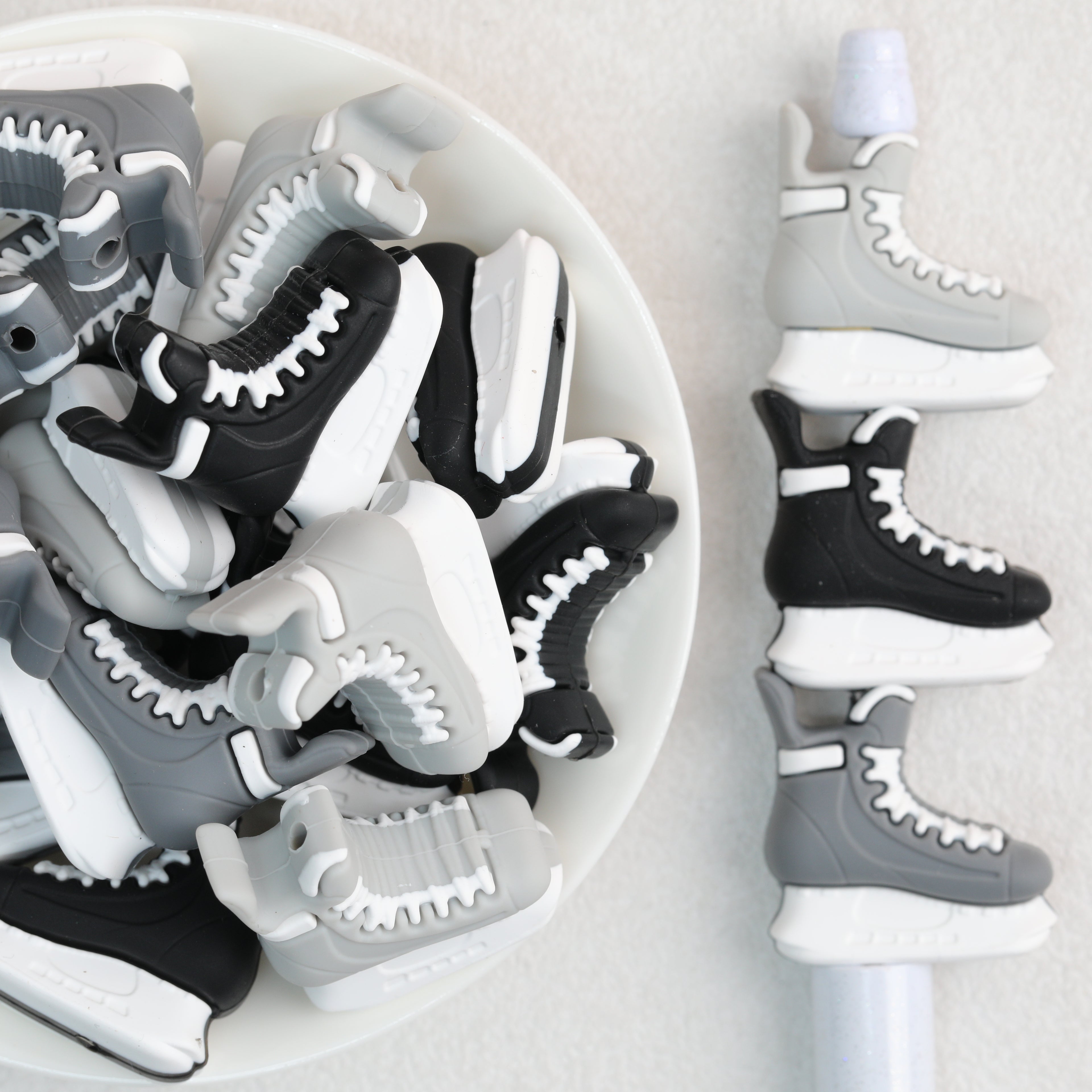  3D Grey Black Ice Skates Silicone Focal Beads 20Pcs