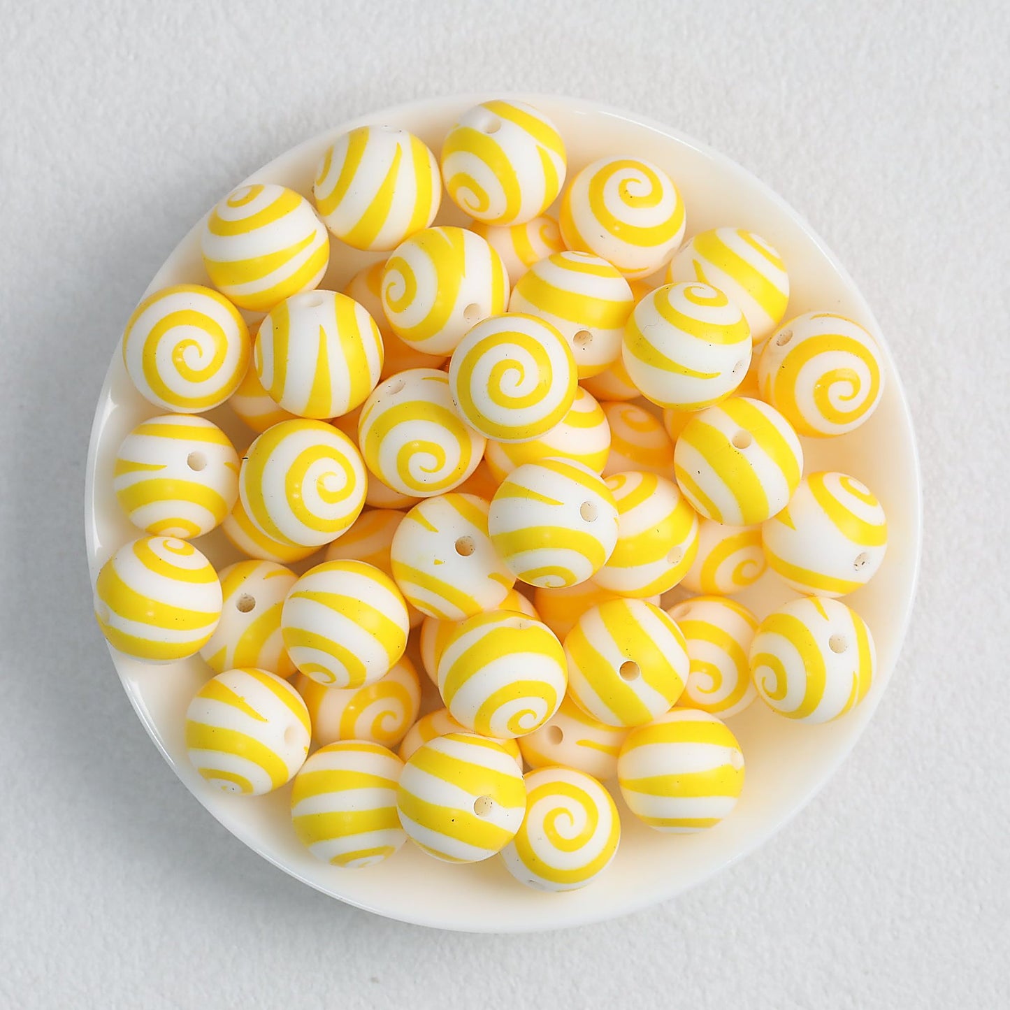 Colorful 15mm Swirl Pattern Priented Round Silicone Beads 50pcs - Yellow