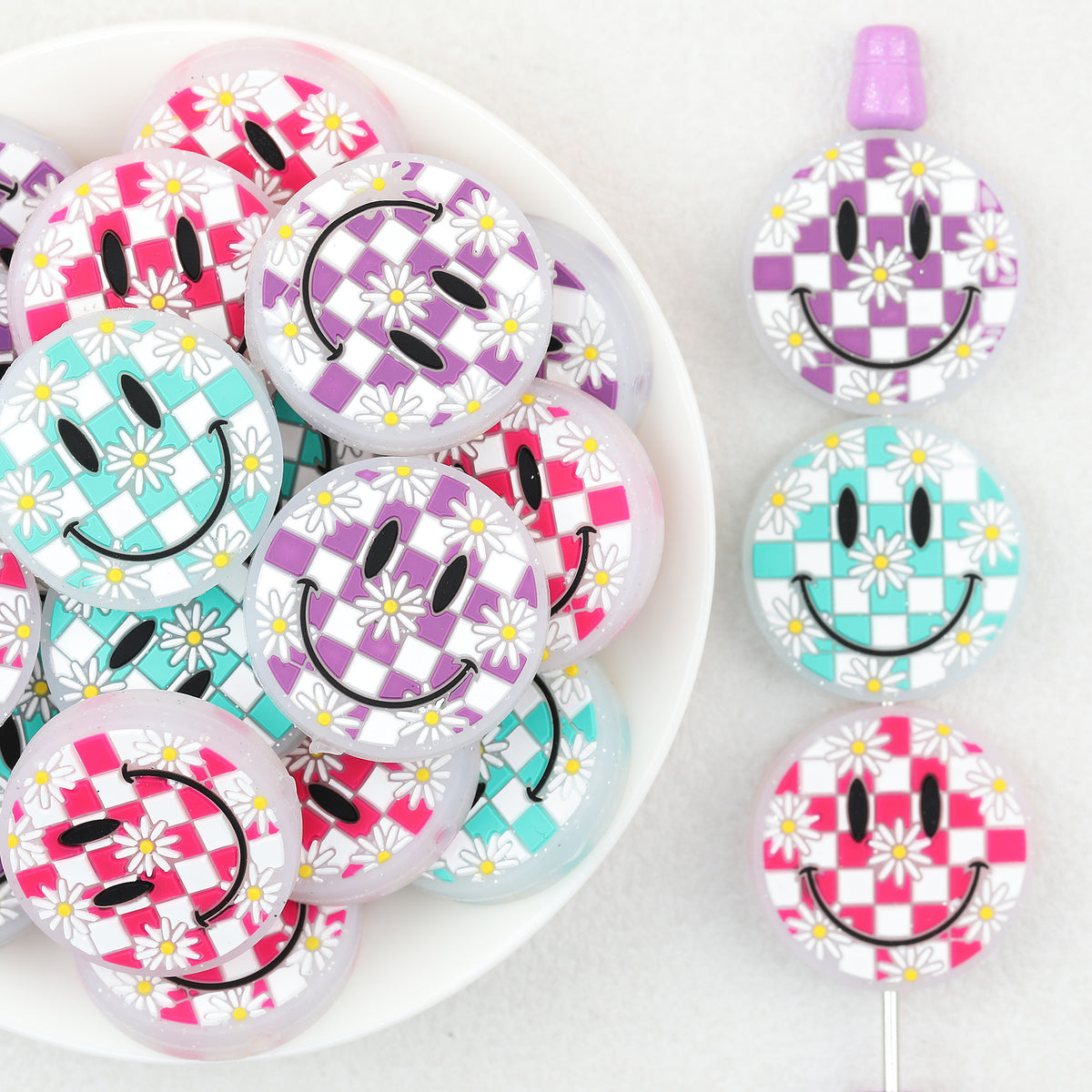 Daisy Check Smile Face Silicone Focal Beads 20Pcs 