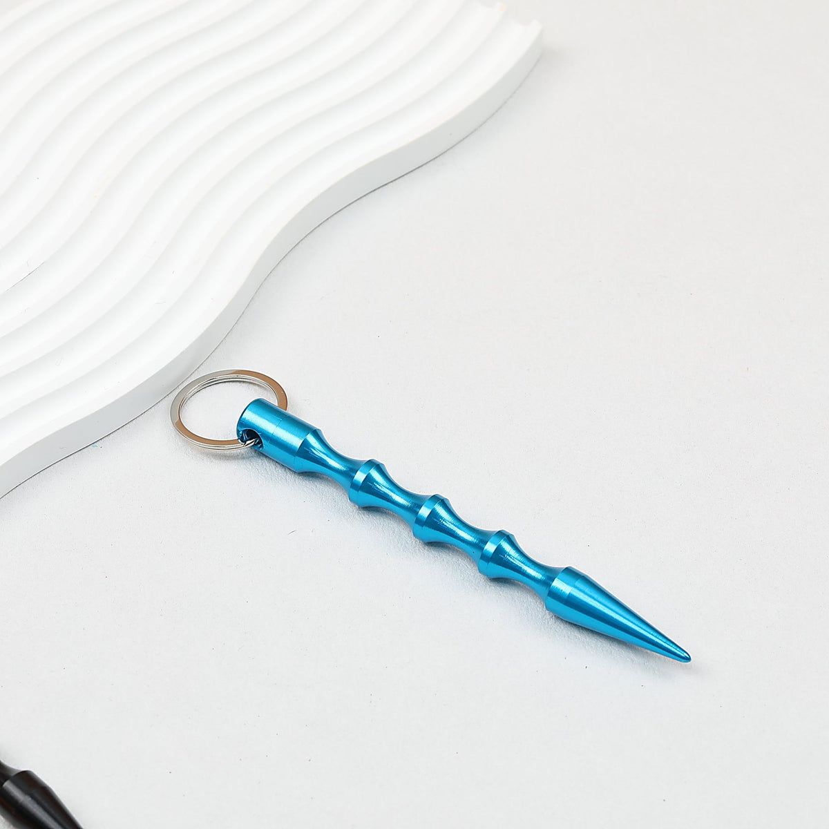 Self Defense Keychain Alloy Aviation Aluminum Bamboo Design - Light blue