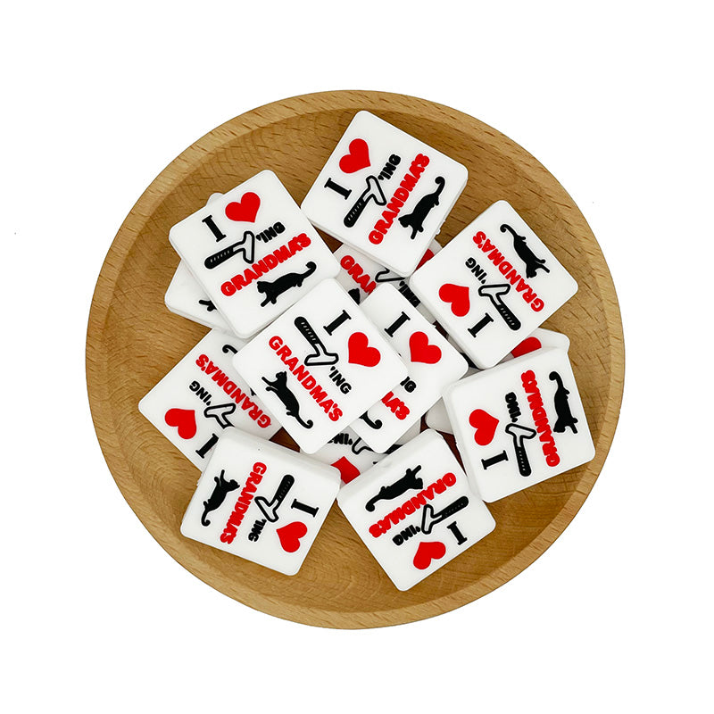 Silicone Focal Beads I Love Grandma Hammer Paw Message 20pcs 2