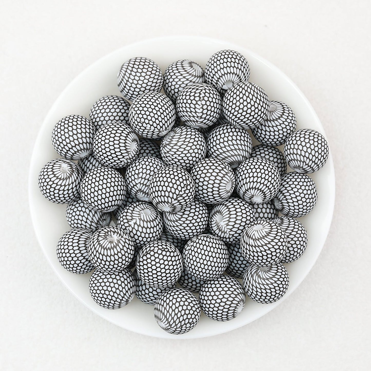 15mm Black and White Printed Round Silicone Beads 50pcs - Pattern 5